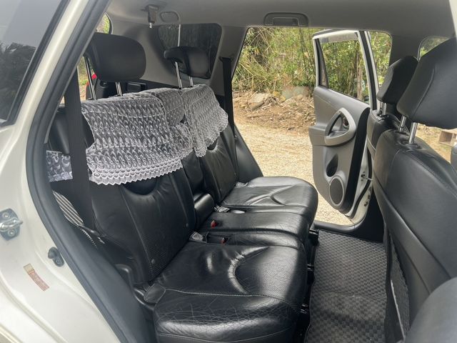 TOYOTA豐田 RAV4  第10張相片