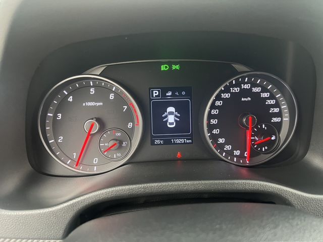 HYUNDAI現代 ELANTRA  第20張相片