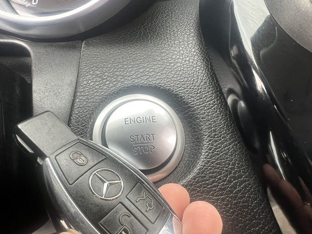 M-BENZ賓士 C180 COUPE  第16張相片