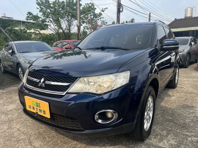 MITSUBISHI三菱 OUTLANDER  第1張相片