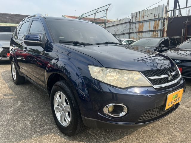 MITSUBISHI三菱 OUTLANDER  第3張相片