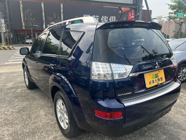 MITSUBISHI三菱 OUTLANDER  第6張相片