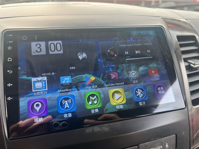 MITSUBISHI三菱 OUTLANDER  第16張相片