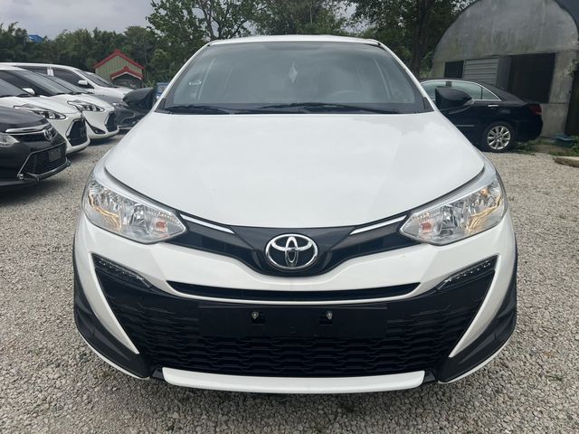 TOYOTA豐田 YARIS  第2張相片