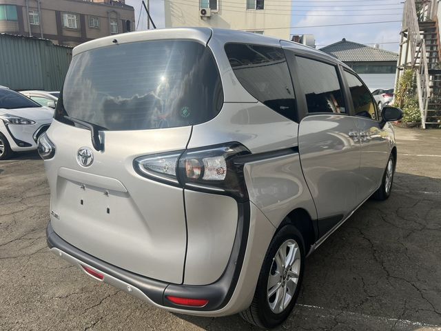 TOYOTA豐田 SIENTA  第4張相片