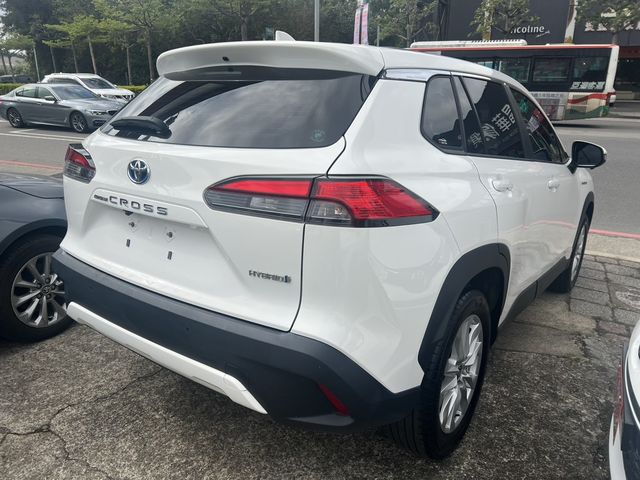 TOYOTA豐田 COROLLA CROSS HYBRID  第4張相片