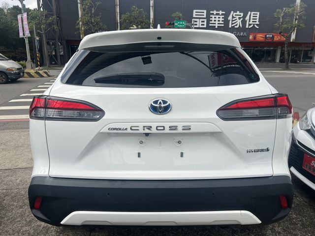 TOYOTA豐田 COROLLA CROSS HYBRID  第5張相片