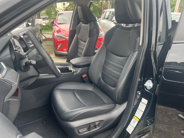 TOYOTA豐田 RAV4  第7張相片