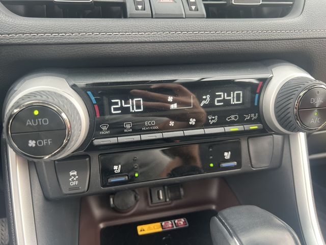TOYOTA豐田 RAV4  第16張相片