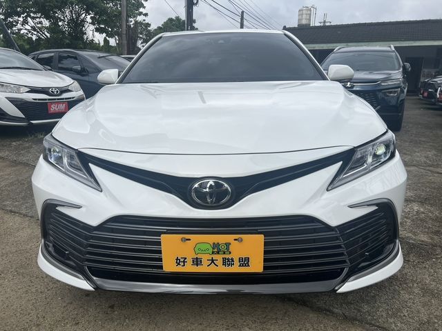 TOYOTA豐田 CAMRY  第2張相片