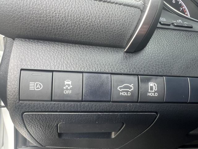 TOYOTA豐田 CAMRY  第16張相片