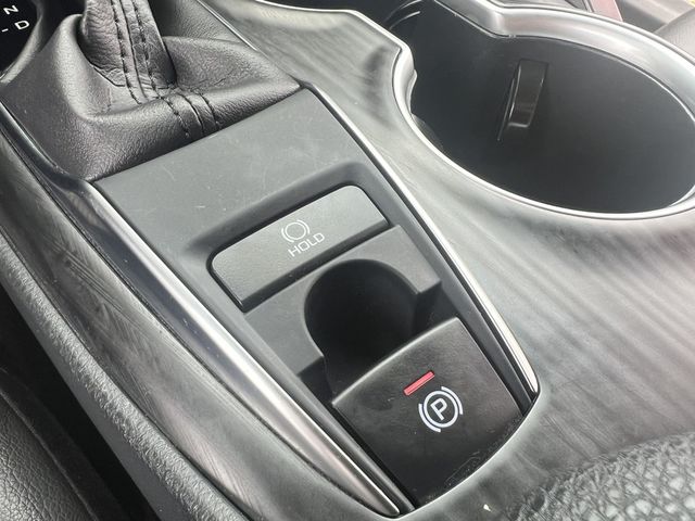 TOYOTA豐田 CAMRY  第18張相片