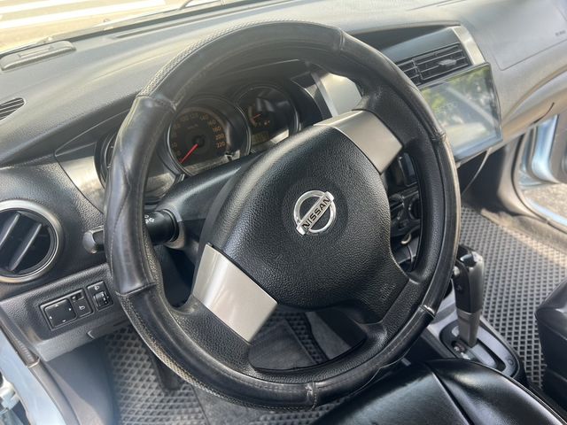NISSAN日產 LIVINA  第13張相片