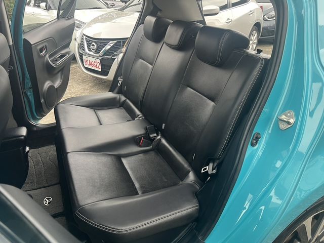 TOYOTA豐田 PRIUS C  第9張相片