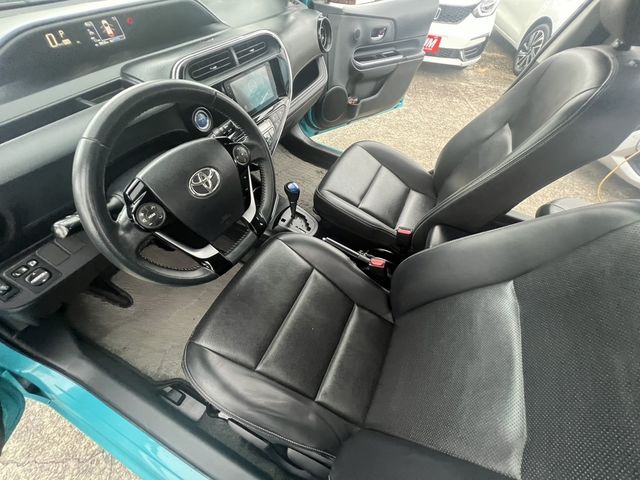 TOYOTA豐田 PRIUS C  第11張相片