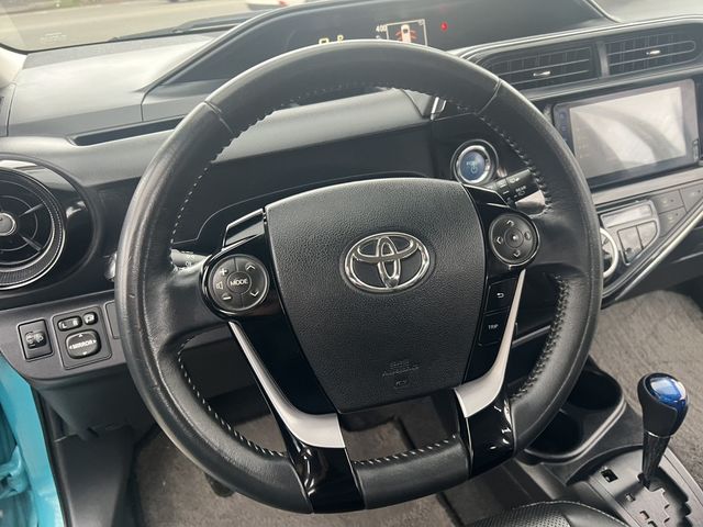 TOYOTA豐田 PRIUS C  第13張相片