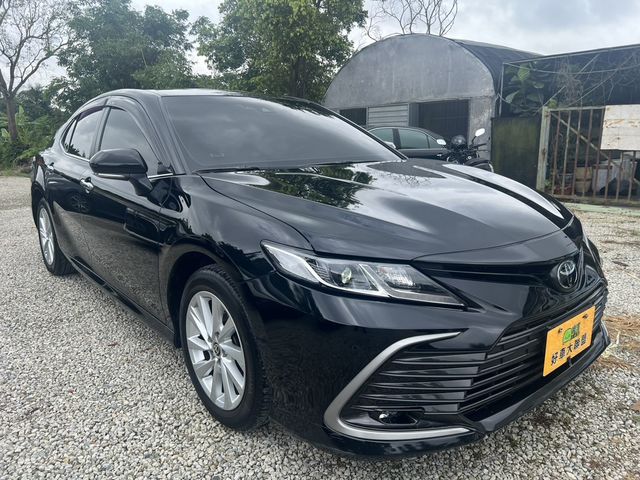 TOYOTA豐田 CAMRY  第3張相片