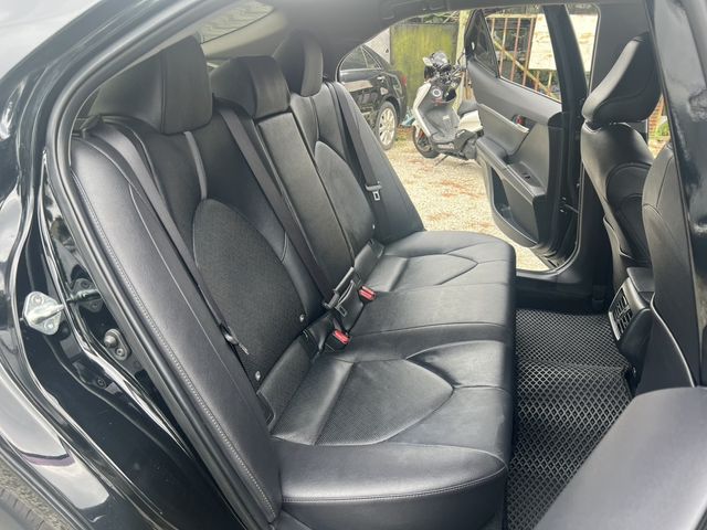 TOYOTA豐田 CAMRY  第10張相片