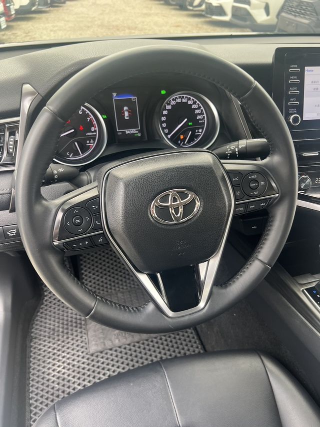 TOYOTA豐田 CAMRY  第12張相片