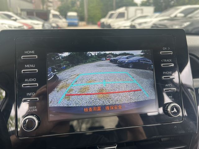TOYOTA豐田 CAMRY  第14張相片