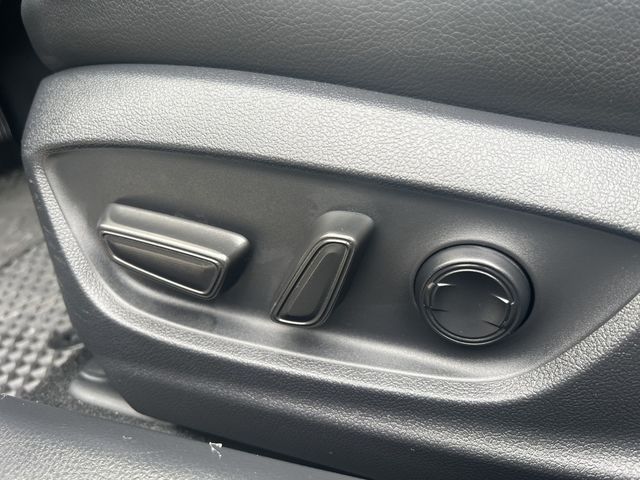 TOYOTA豐田 CAMRY  第18張相片