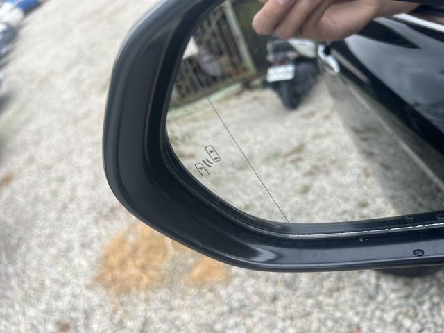 TOYOTA豐田 CAMRY  第19張相片