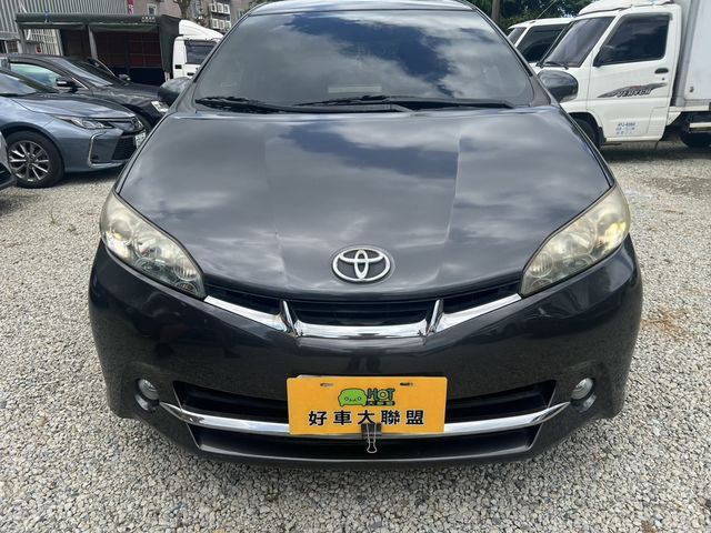 TOYOTA豐田 WISH  第2張相片
