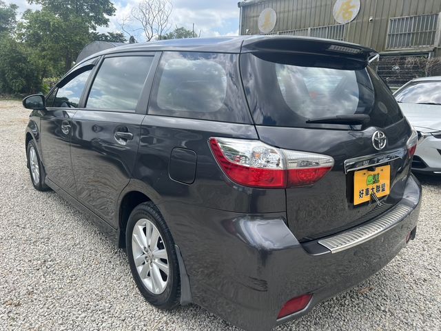 TOYOTA豐田 WISH  第4張相片