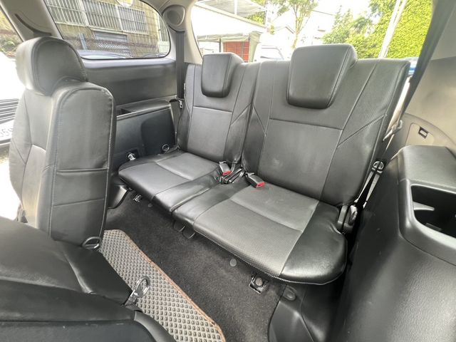TOYOTA豐田 WISH  第12張相片