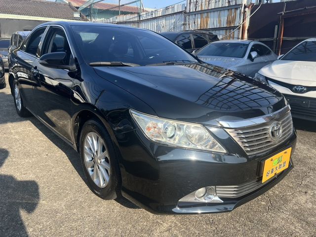 TOYOTA豐田 CAMRY  第3張相片