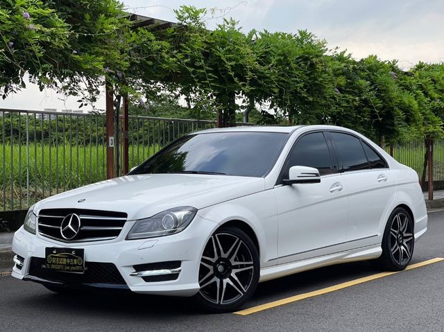 M-Benz 賓士 C250  第1張相片