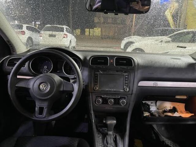 VOLKSWAGEN福斯 GOLF  第5張相片