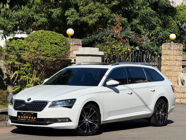 SKODA司科達 SUPERB COMBI  第1張相片