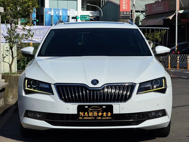 SKODA司科達 SUPERB COMBI  第3張相片