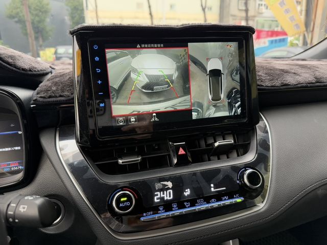 TOYOTA豐田 COROLLA CROSS  第6張相片