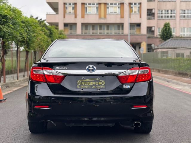 TOYOTA豐田 CAMRY HYBRID  第4張相片