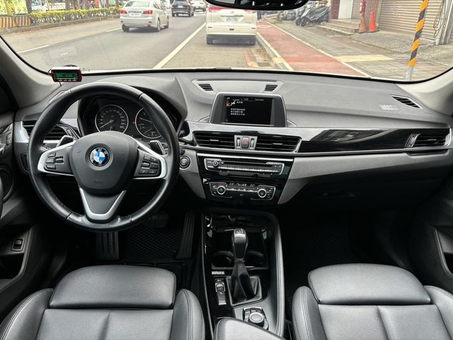 BMW寶馬 X1  第3張相片