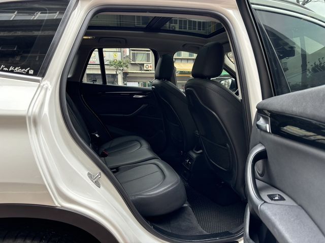 BMW寶馬 X1  第5張相片