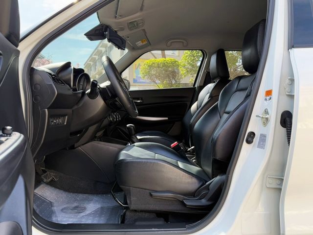 SUZUKI鈴木 SWIFT  第11張相片
