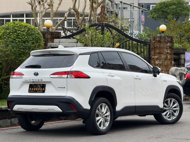 TOYOTA豐田 COROLLA CROSS HYBRID  第3張相片