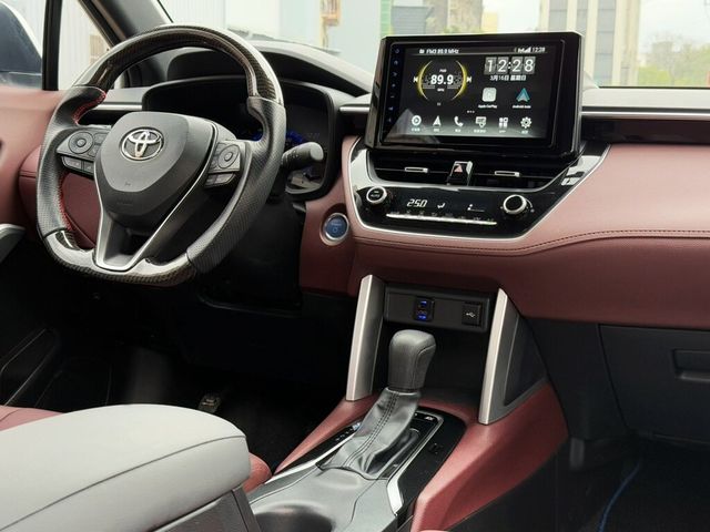TOYOTA豐田 COROLLA CROSS HYBRID  第9張相片