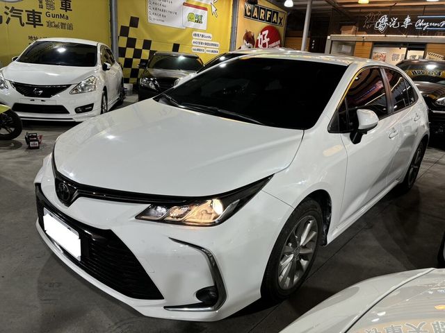 TOYOTA豐田 ALTIS  第1張相片