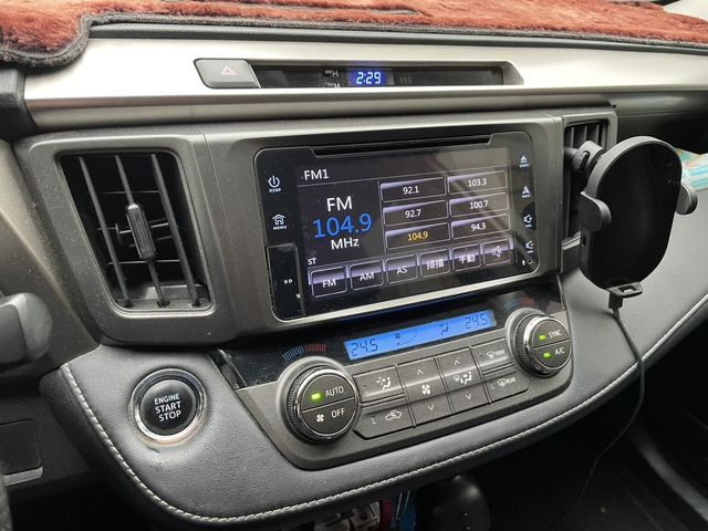 TOYOTA豐田 RAV4  第6張相片