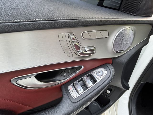 M-BENZ賓士 C300  第6張相片
