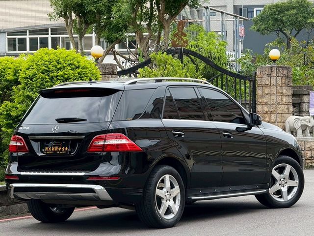 M-BENZ賓士 ML350  第2張相片