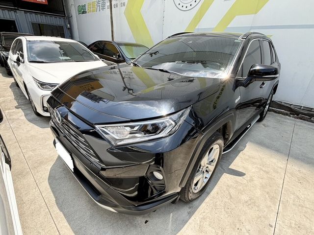 TOYOTA豐田 RAV4  第5張相片