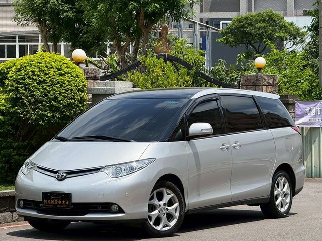 TOYOTA豐田 PREVIA  第1張相片