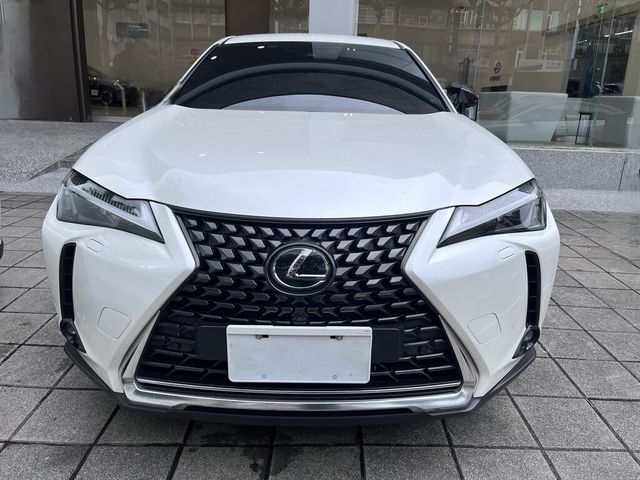 LEXUS凌志 UX250H  第5張相片