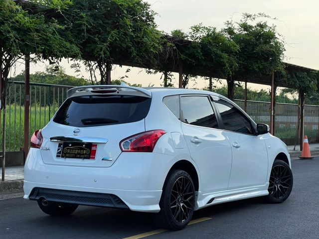 NISSAN日產 TIIDA  第2張相片