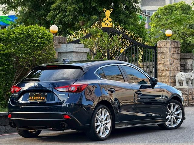 MAZDA馬自達 MAZDA 3  第2張相片